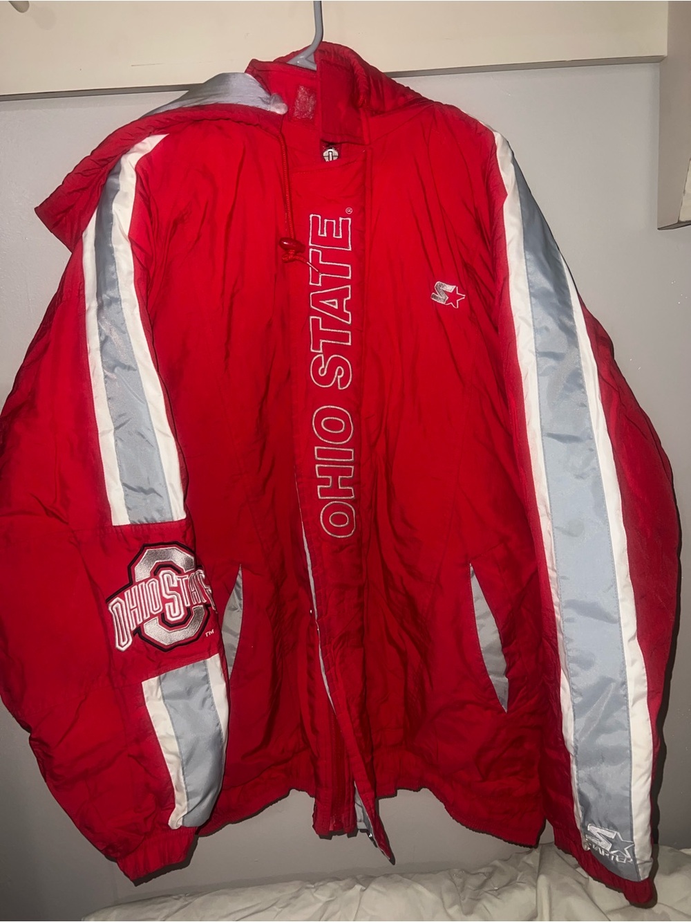 STARTER Red and White Puffer Jacket